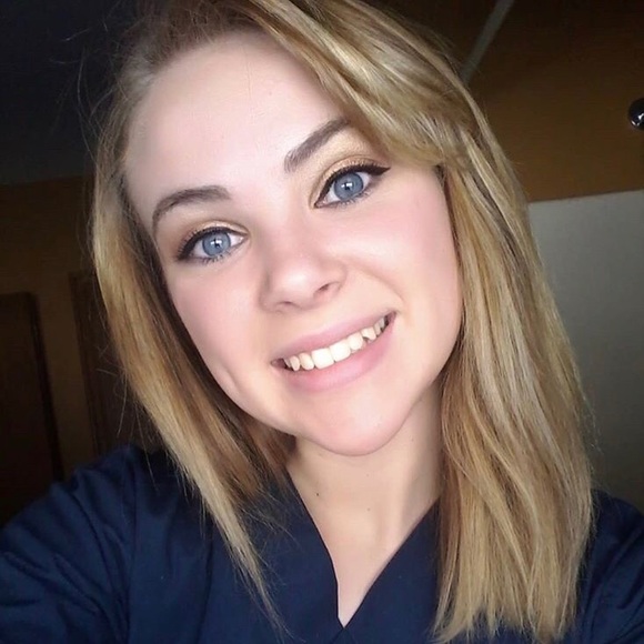 Meet your Posher, Hope - Picture 1 of 1